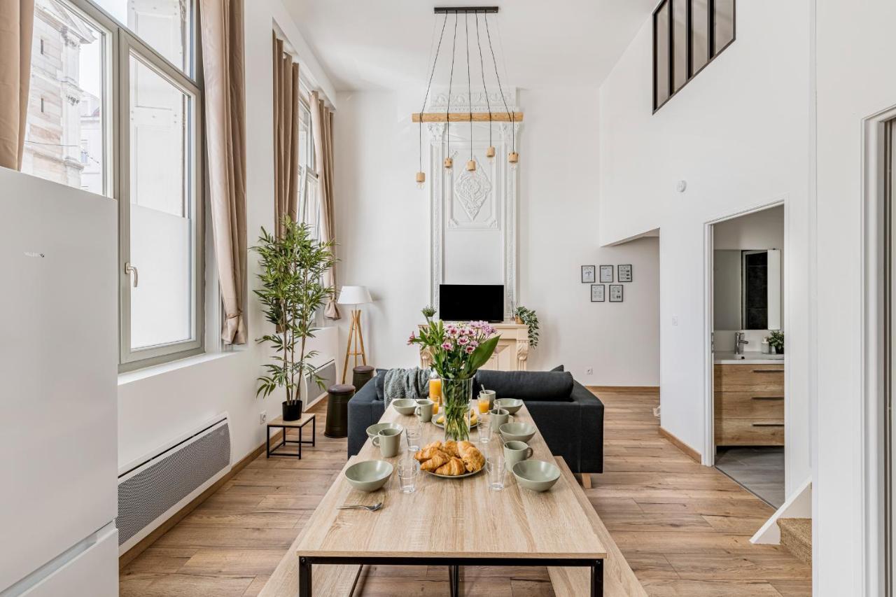 Charmant & Spacieux Appartement En Coeur De Ville サン・テティエンヌ エクステリア 写真